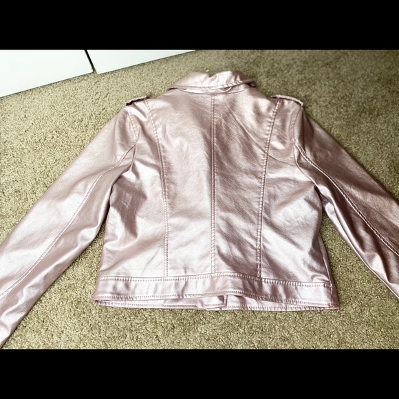 Rose Gold Jacket 💕 - Picture 3 of 3